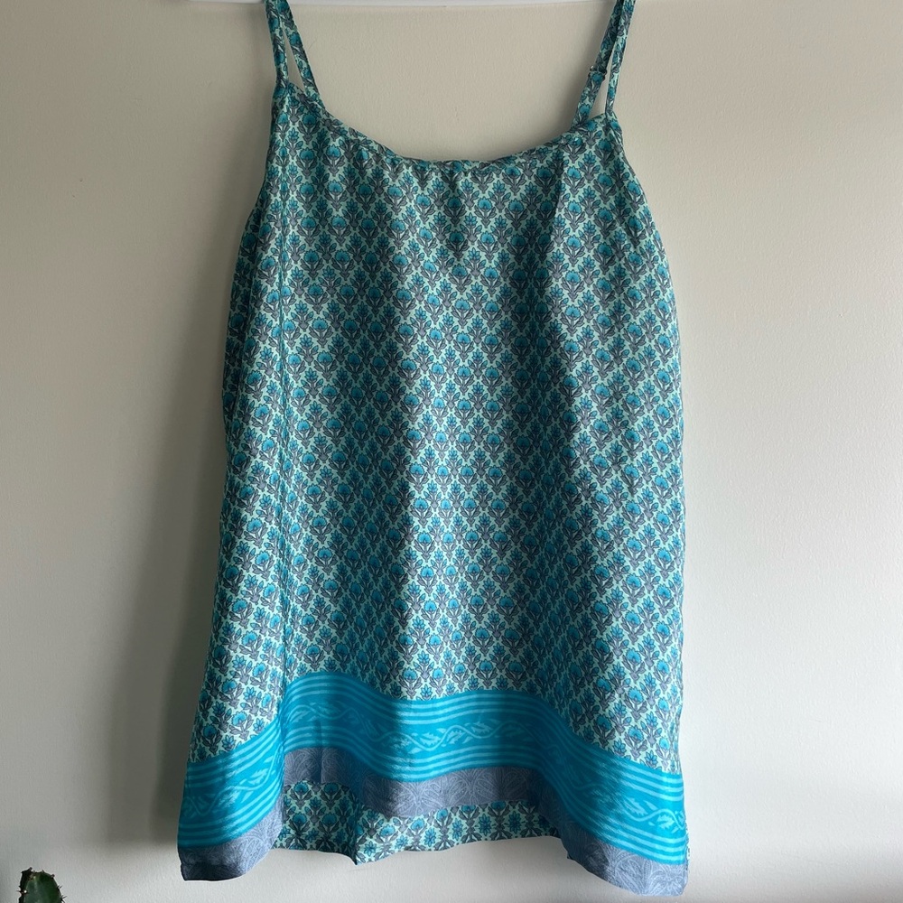 Silky Tank
